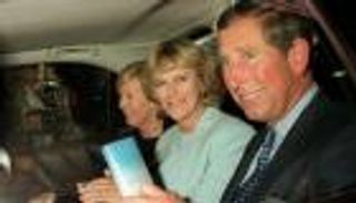 بعد وفاتها بـ27 عاما.. ديانا تبرئ كاميلا من تدمير زواجها