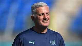 فلاديمير بيتكوفيتش مدرب منتخب الجزائر