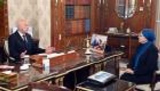 توعد «الخونة».. سعيد يفند مزاعم إخوان تونس بشأن الحريات