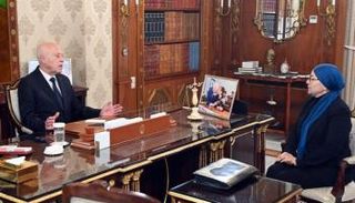 قيس سعيد وليلى جفال وزيرة العدل التونسية