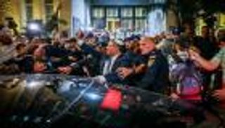 قبل الفتك به.. الأمن الإسرائيلي يخلص بن غفير من أيدي المتظاهرين (فيديو)