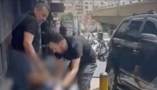 لحظة الاعتداء على المحامية اللبنانية