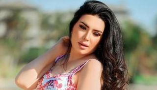 الفنانة عبير صبري