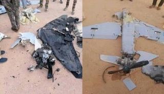 حطام مسيرات انتحارية ضربت مطار مروي