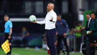 أرني سلوت مدرب فينورد