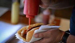 تم إغلاق فروع المطعم بشكل فوري