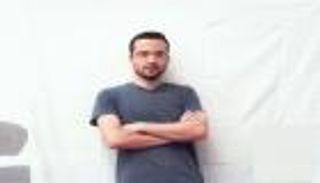 باسم خندقجي.. روائي وأسير متوّج بـ«البوكر» (بروفايل)