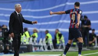 روبرت ليفاندوفسكي وكارلو أنشيلوتي