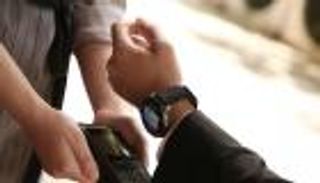 أفضل 5 ساعات ذكية تدعم Google Pay.. تعرف على المواصفات