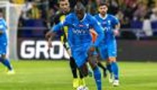 الهلال ضد الاتحاد.. «الفار» ينقذ كوليبالي من كارثة الموسم (فيديو)