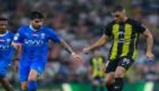 «التسلل شبه الآلي» يهزم «الفار» في كلاسيكو الاتحاد والهلال (فيديو)