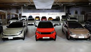 سيارات كهربائية - رويترز