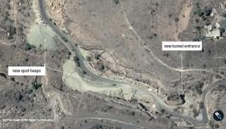 صور أقمار صناعية للأنفاق الحوثية