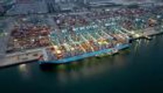 «ميرسك» تفاجئ العالم.. أرباح تفوق التوقعات بفضل البحار المضطربة