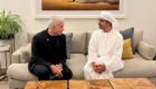 عبدالله بن زايد يبحث مع زعيم المعارضة الإسرائيلية «وقف النار والسلام الشامل»