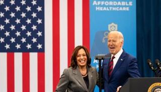 جو بايدن وكمالا هاريس