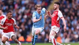 مانشستر سيتي وأرسنال يتصارعان على الدوري الإنجليزي