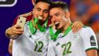 على خطى محرز.. رباعي جزائري مطلوب في الدوري السعودي