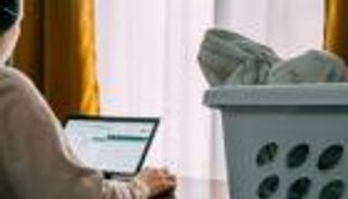 أسباب ترك الأمهات للعمل.. 4 أمور تضطرهن لمغادرة وظائفهن