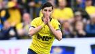 رغم حل العقدة.. الإعلام البلجيكي يُحبط عمورة في يوم التتويج