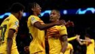 لماذا يتمنى برشلونة خسارة باير ليفركوزن في نهائي الدوري الأوروبي؟