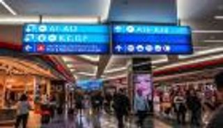 المطارات الأكثر فخامة في العالم.. «دبي الدولي» بالصدارة