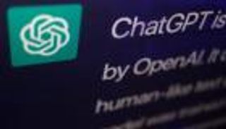 مليئة بالأخطاء.. كتب ألفها Chat GPT تحقق أرباحا عالية على «أمازون»