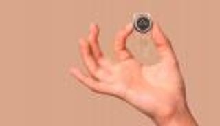 انتكاسة في أول تجربة لزرع شريحة إيلون ماسك في دماغ الإنسان