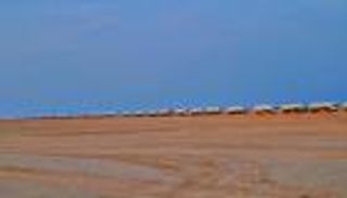 عبث الحوثي.. خسائر وأضرار تعمّق معاناة سائقي النقل باليمن