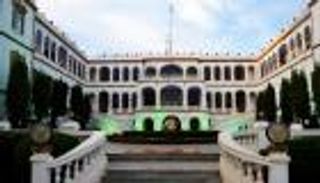 قرنان من الصمود.. معارك السودان تهدد القصر الرئاسي