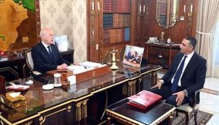 قيس سعيد  يتسلم تقرير لجنة التدقيق في تعيينات الإخوان