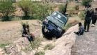 معارك الجبهة الداخلية.. نار تحرق مليشيات الحوثي باليمن