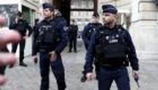 احتيال مالي وتجاوز للقانون.. فرنسا تكشف «شبكة محامي الإخوان»