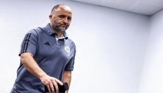 جمال بلماضي مدرب منتخب الجزائر السابق