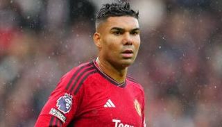 هينريك كاسيميرو لاعب مانشستر يونايتد الإنجليزي