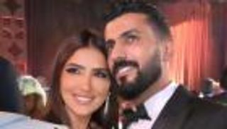 مي عمر ومحمد سامي في حفل زفاف ريم.. رقص ورومانسية (فيديو)