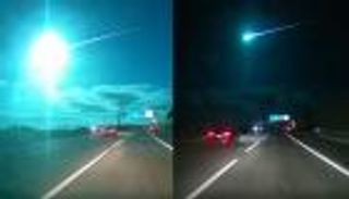 النيزك الأزرق.. ظاهرة خلابة تُرصد بالكاميرات في سماء البرتغال وإسبانيا (فيديو)