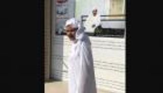 بعد مسيرة استمرت 60 عاما.. وفاة أشهر بائع فول سعودي