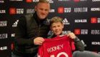 نجل واين روني.. هل تتكرر الأسطورة في مانشستر يونايتد؟ (فيديو)