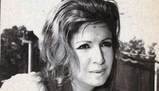 الفنانة مها صبري 