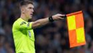 بعد 4 سنوات.. تعديل تاريخي على أعتاب قانون التسلل في كرة القدم