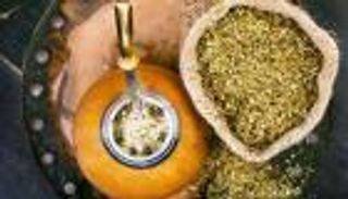 7 فوائد عند تناول مشروب المتة.. اعرفوها وتجنبوا آثاره الجانبية