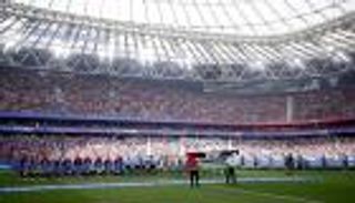 لافتة دعم فلسطين تزين نهائي دوري أبطال أوروبا (صور)