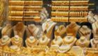 أسعار الذهب في مصر.. تراجعات كبيرة وعيار 21 بـ3100 جنيه