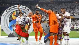 العين الإماراتي بطل دوري أبطال آسيا
