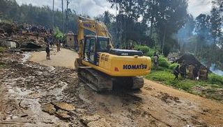 انزلاق التربة تسبب في دمار كبير