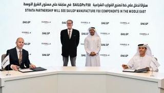 أثناء توقيع الشراكة 