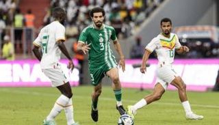 آيت نوري لاعب الجزائر