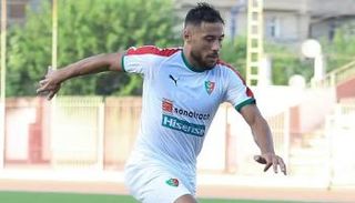 يوسف بلايلي نجم منتخب الجزائر 