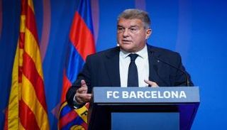 خوان لابورتا رئيس برشلونة